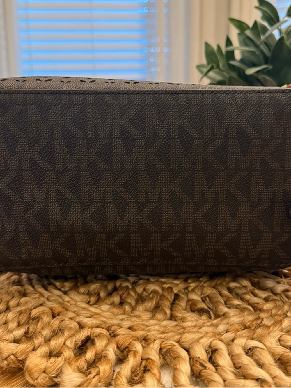 NOT FOR SALE!! Michael Kors Medium Backpack with Gold Hardware - Picture 3 of 9